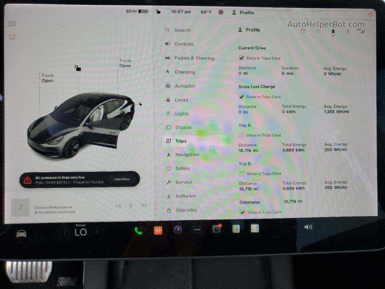 2022 Tesla Model 3  White vin: 5YJ3E1EB0NF127161