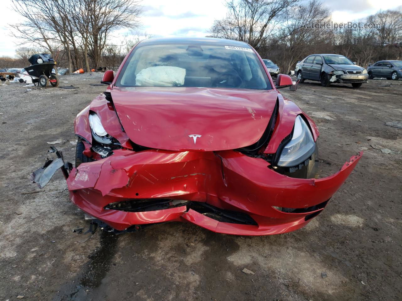 2022 Tesla Model 3  Red vin: 5YJ3E1EB0NF172889