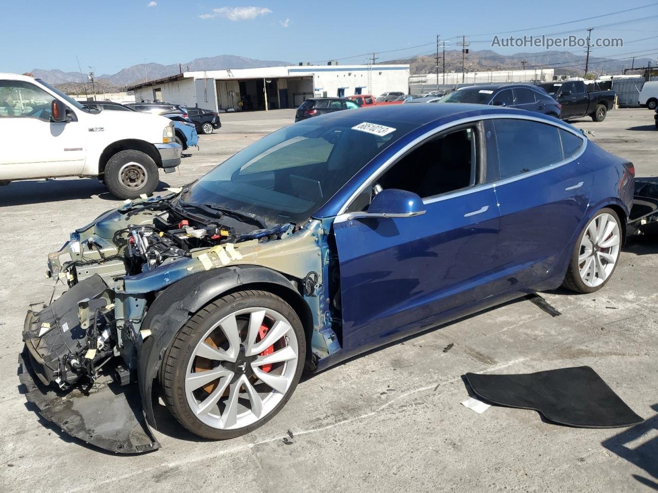 2018 Tesla Model 3  Синий vin: 5YJ3E1EB1JF083973
