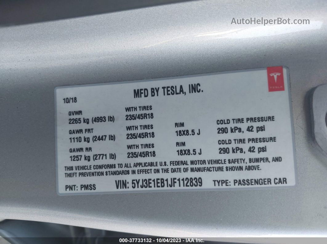 2018 Tesla Model 3 Long Range Серебряный vin: 5YJ3E1EB1JF112839