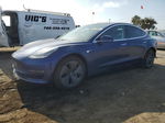 2018 Tesla Model 3  Синий vin: 5YJ3E1EB1JF130810