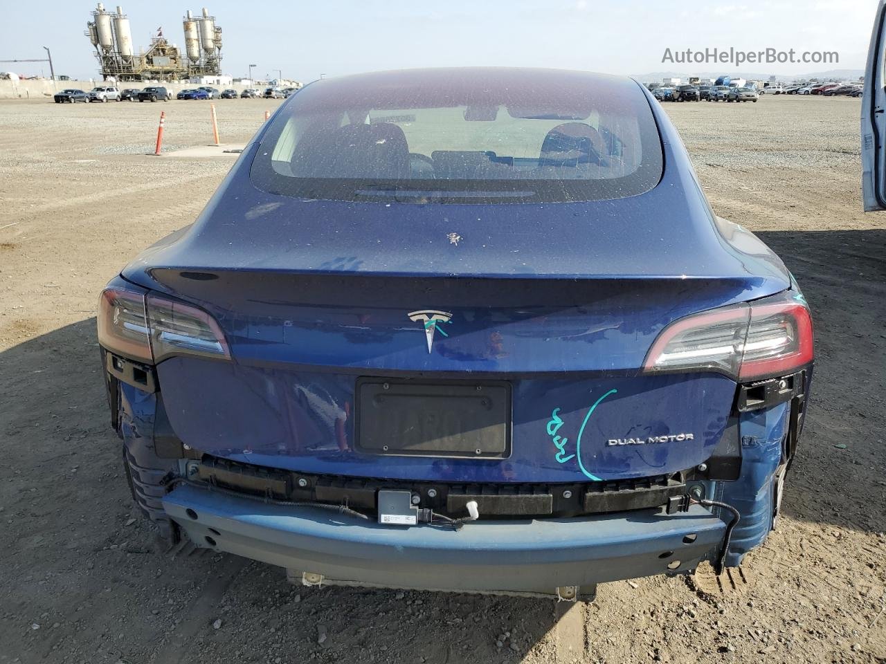 2018 Tesla Model 3  Синий vin: 5YJ3E1EB1JF130810