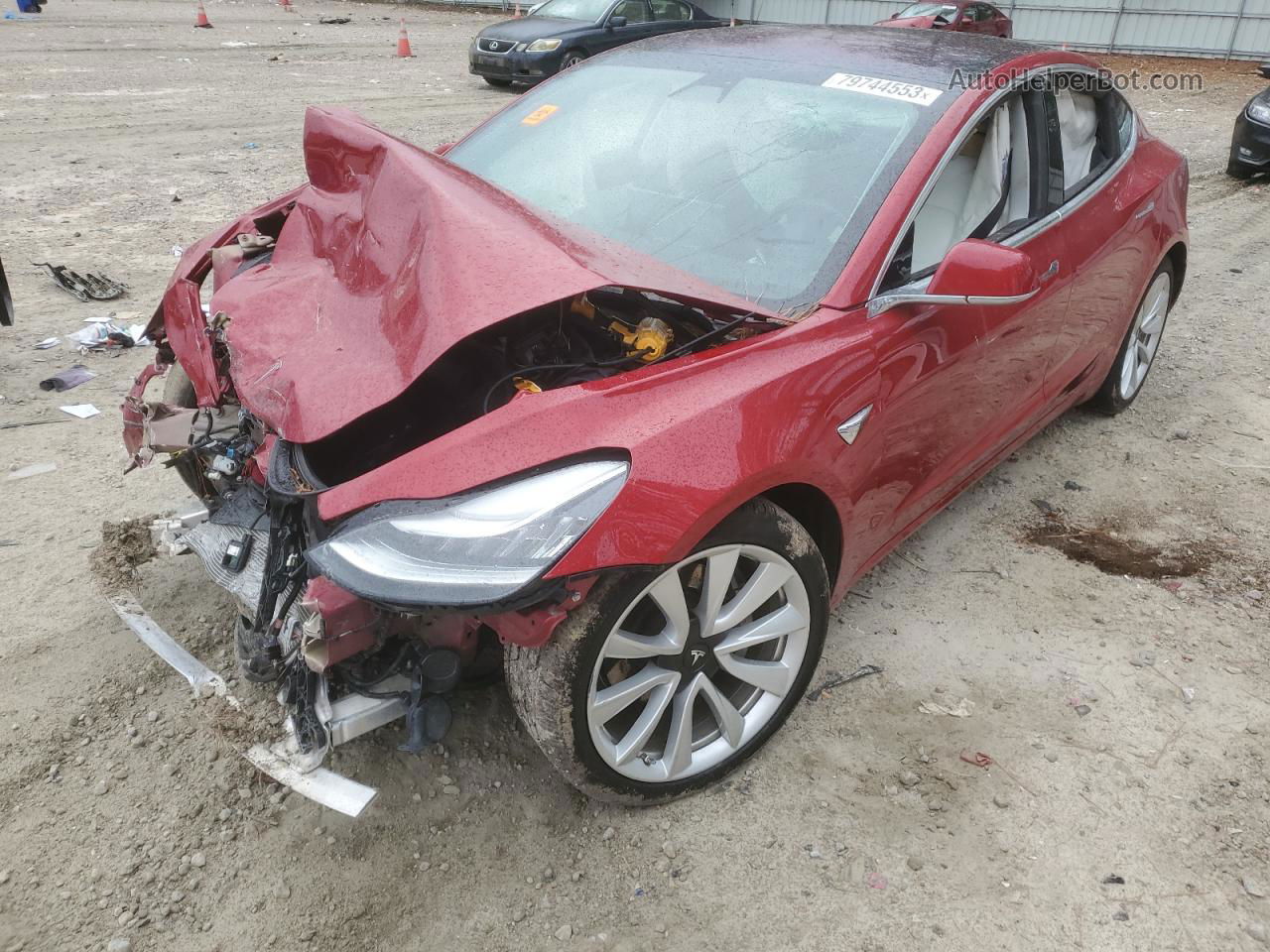 2019 Tesla Model 3  Red vin: 5YJ3E1EB1KF195626