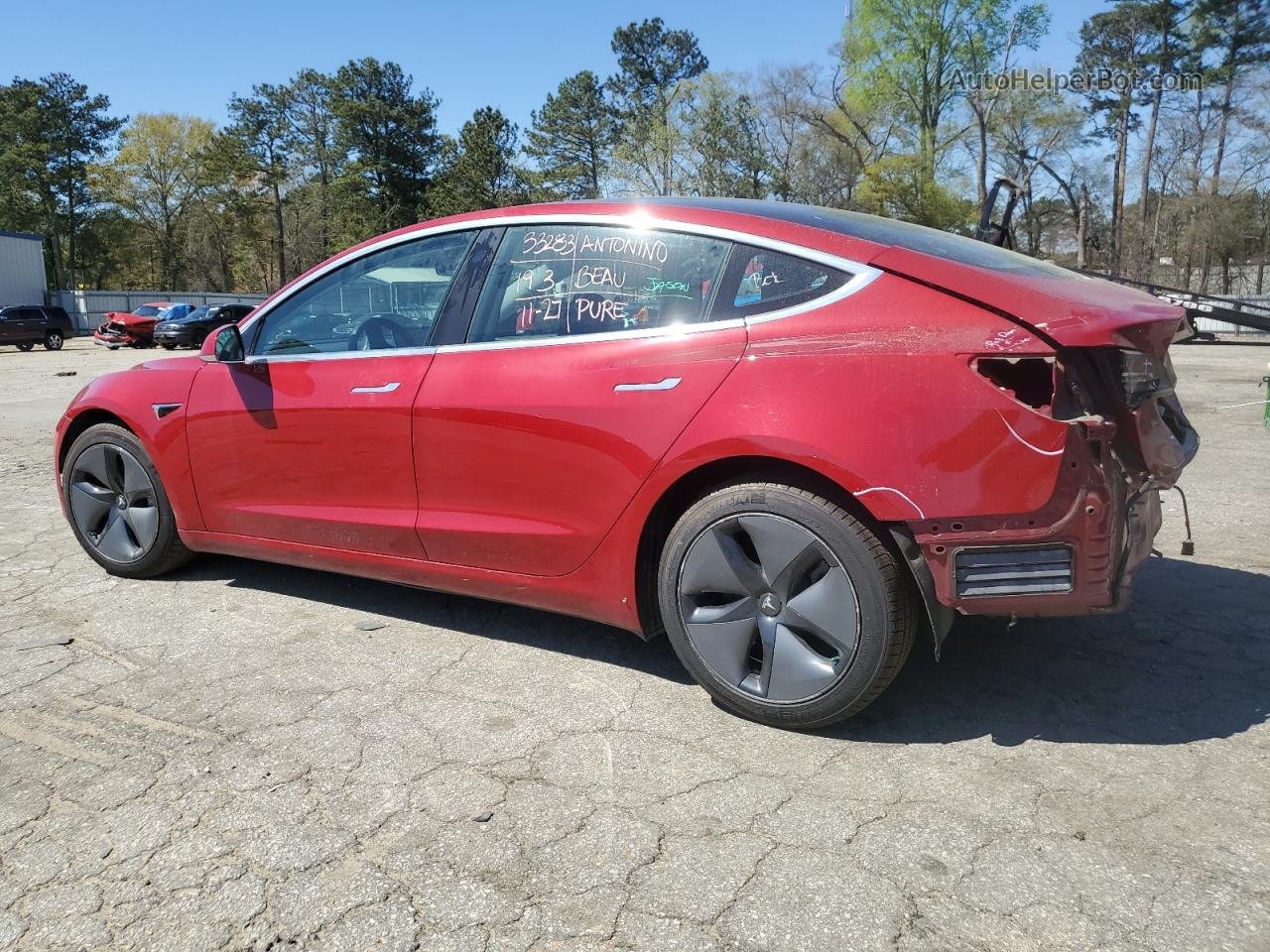 2019 Tesla Model 3  Red vin: 5YJ3E1EB1KF408204