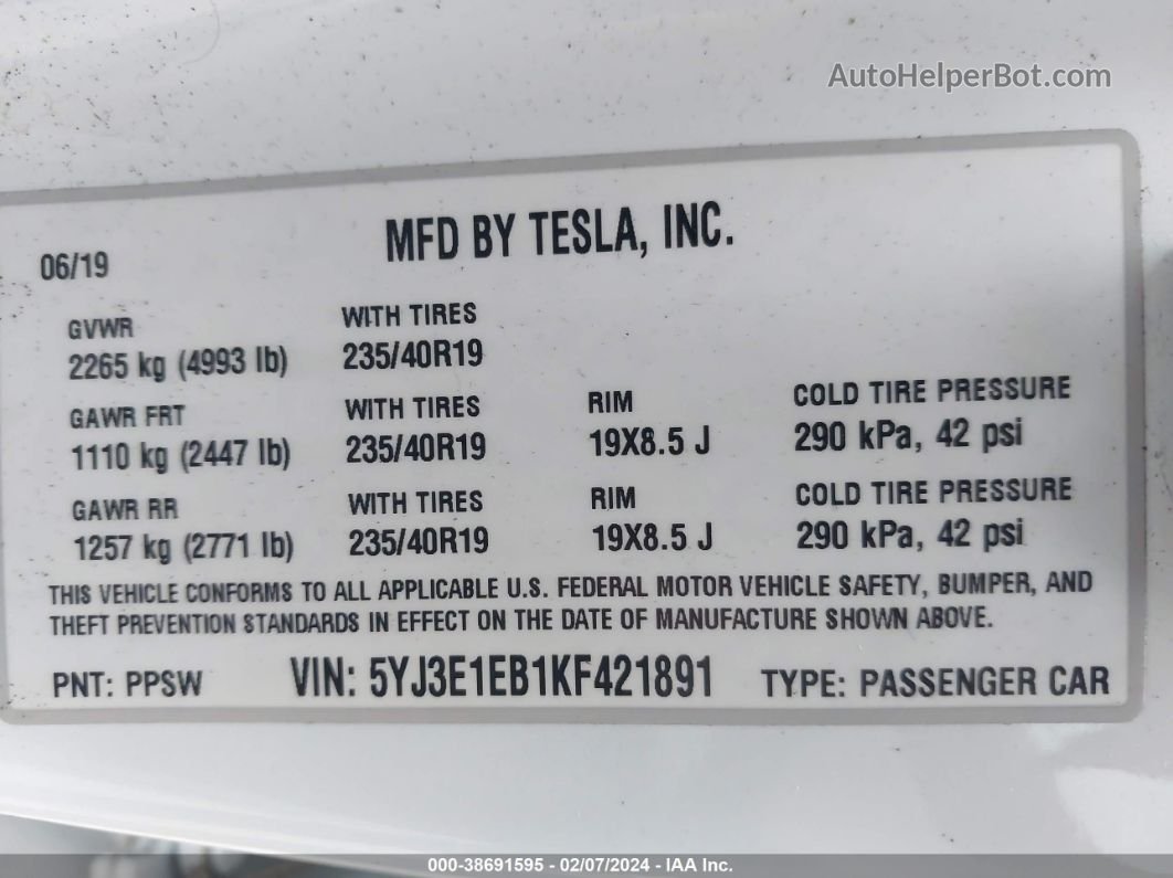 2019 Tesla Model 3 Long Range/performance White vin: 5YJ3E1EB1KF421891