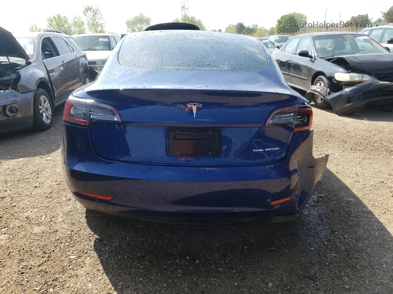 2019 Tesla Model 3  Blue vin: 5YJ3E1EB1KF465065