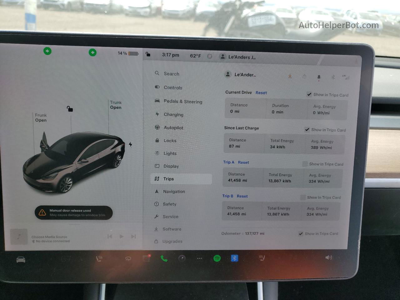 2020 Tesla Model 3  Белый vin: 5YJ3E1EB1LF589080