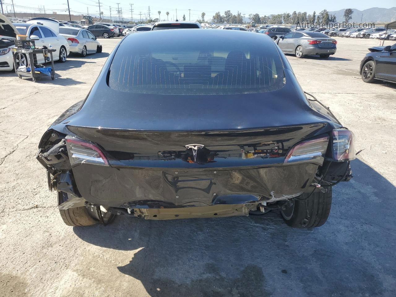 2018 Tesla Model 3 Black vin: 5YJ3E1EB2JF082637