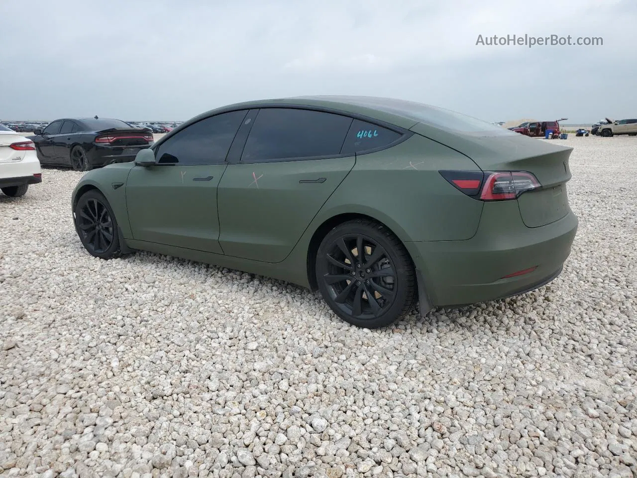 2018 Tesla Model 3  Green vin: 5YJ3E1EB2JF085151