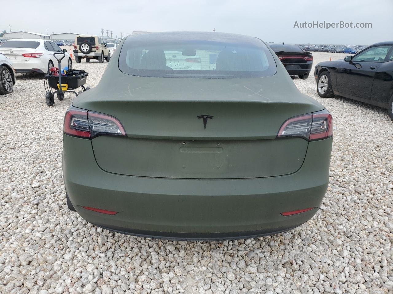 2018 Tesla Model 3  Green vin: 5YJ3E1EB2JF085151
