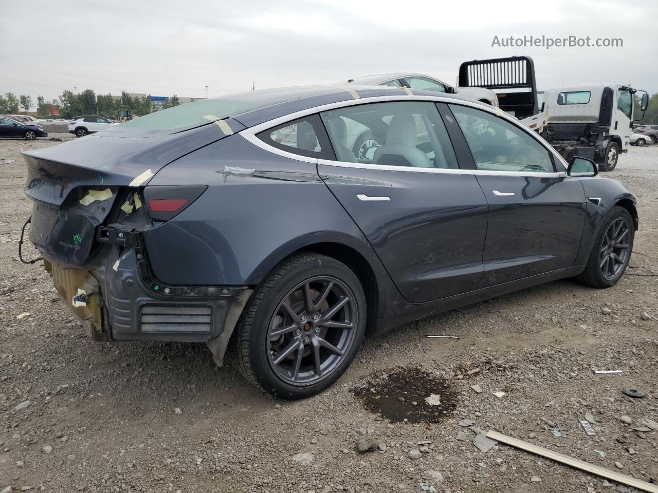 2018 Tesla Model 3  Gray vin: 5YJ3E1EB2JF097218