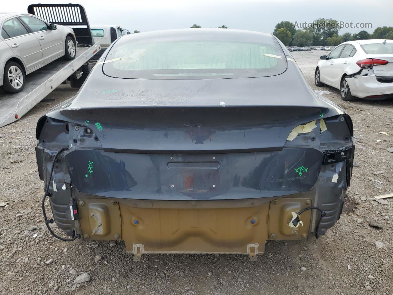 2018 Tesla Model 3  Gray vin: 5YJ3E1EB2JF097218