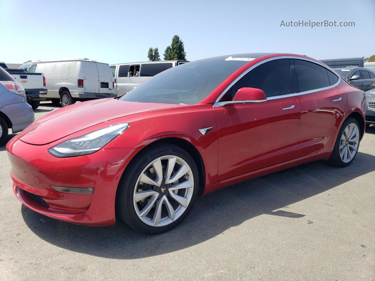 2018 Tesla Model 3  Red vin: 5YJ3E1EB2JF100828