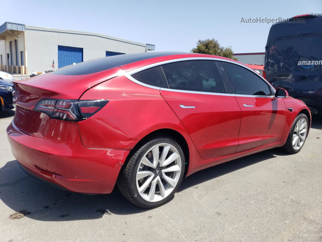 2018 Tesla Model 3  Красный vin: 5YJ3E1EB2JF100828