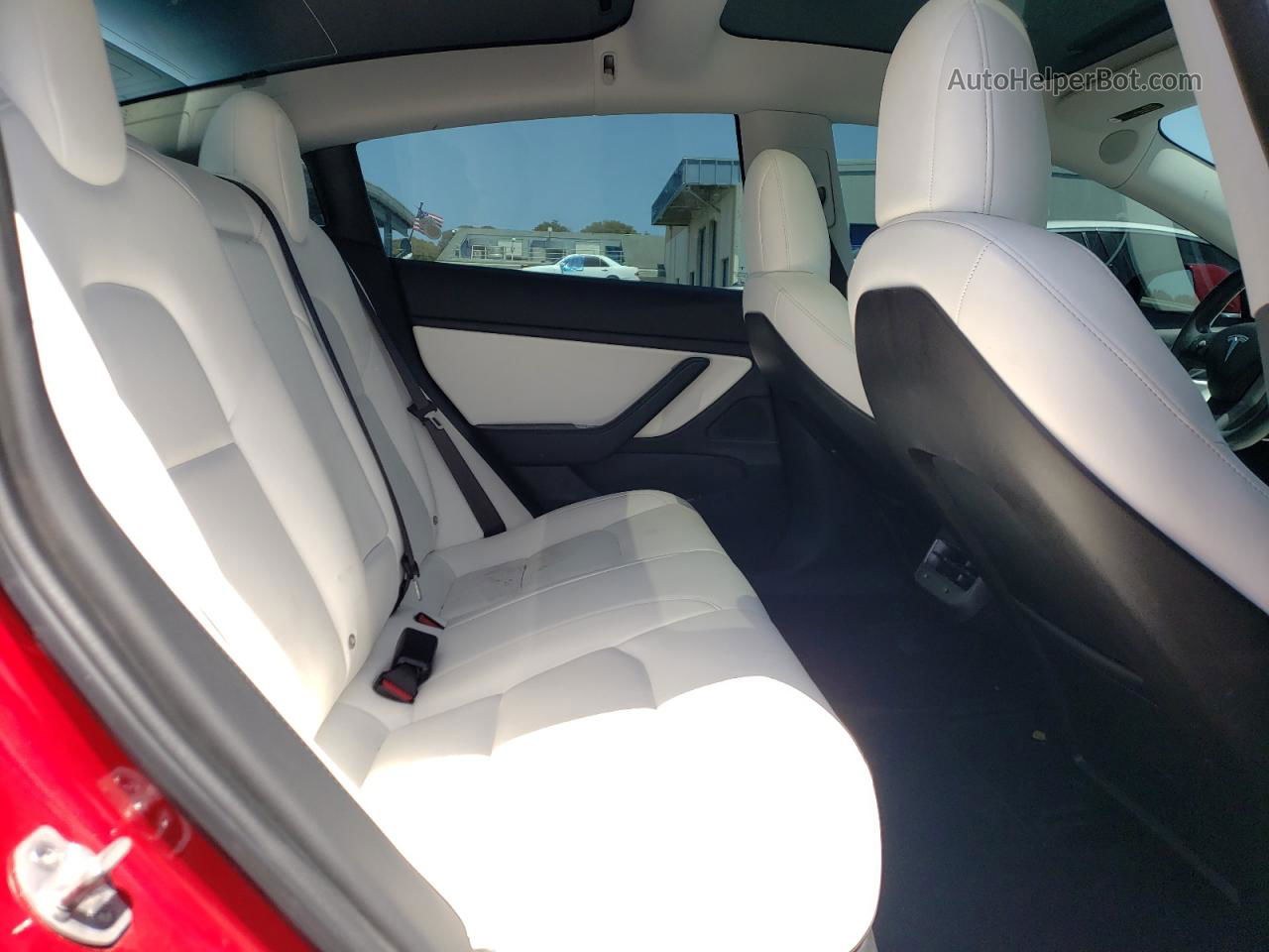 2018 Tesla Model 3  Red vin: 5YJ3E1EB2JF100828