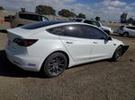 2018 Tesla Model 3  White vin: 5YJ3E1EB2JF112770