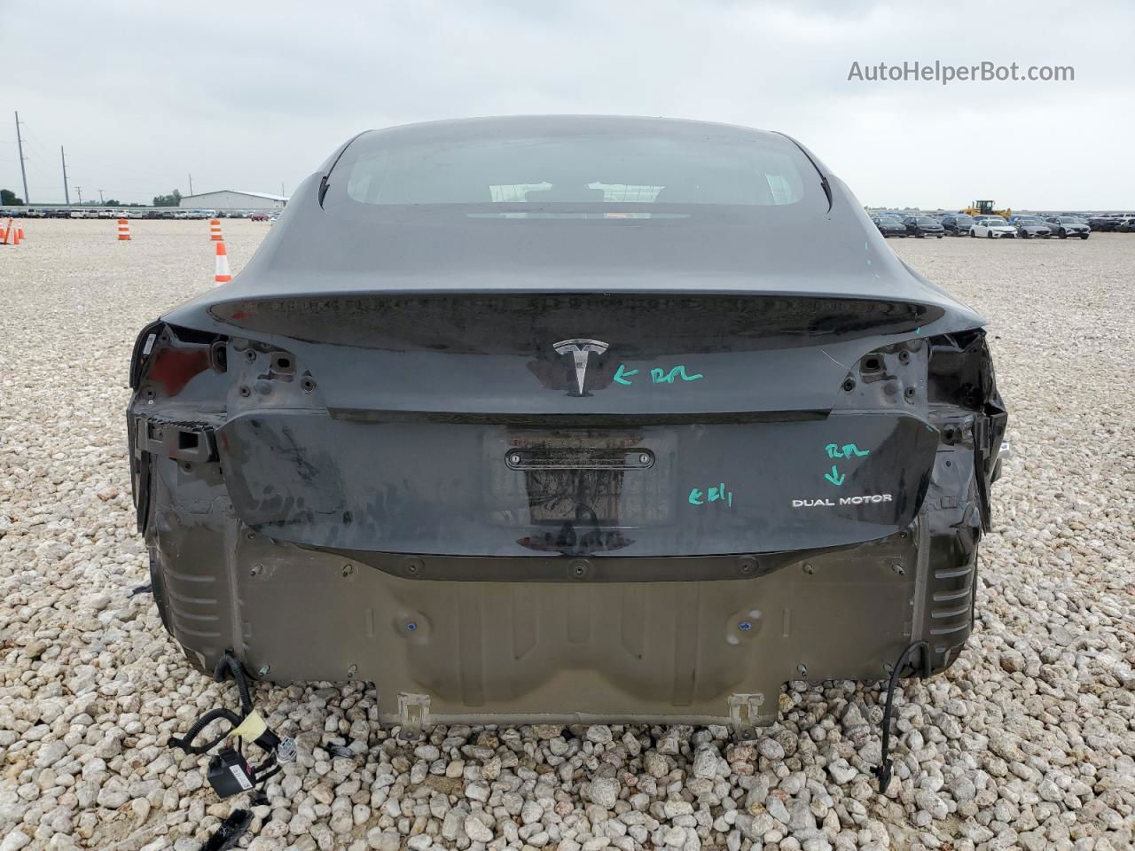 2019 Tesla Model 3  Black vin: 5YJ3E1EB2KF385516