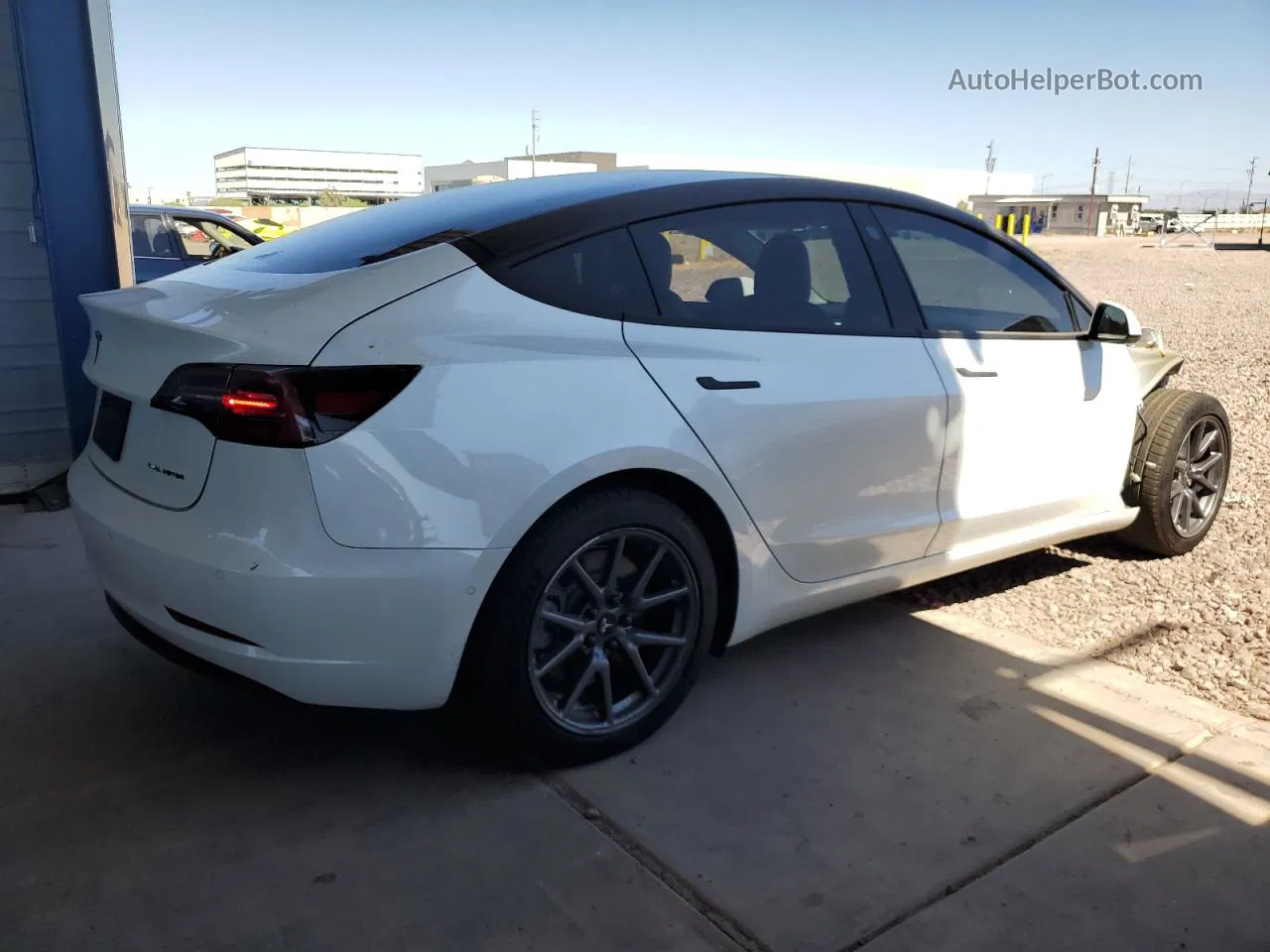 2019 Tesla Model 3  White vin: 5YJ3E1EB2KF494719