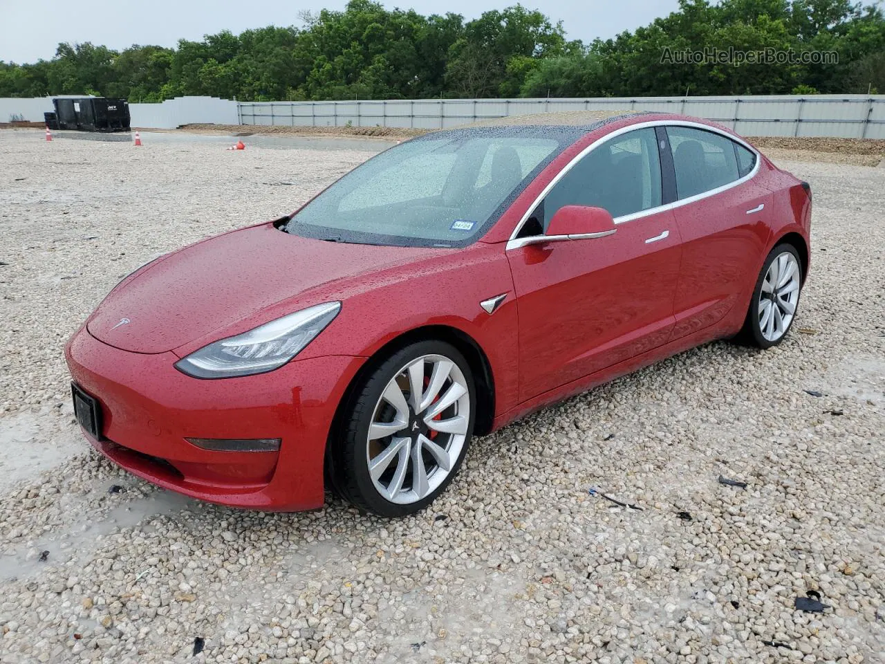 2018 Tesla Model 3  Red vin: 5YJ3E1EB3JF083778