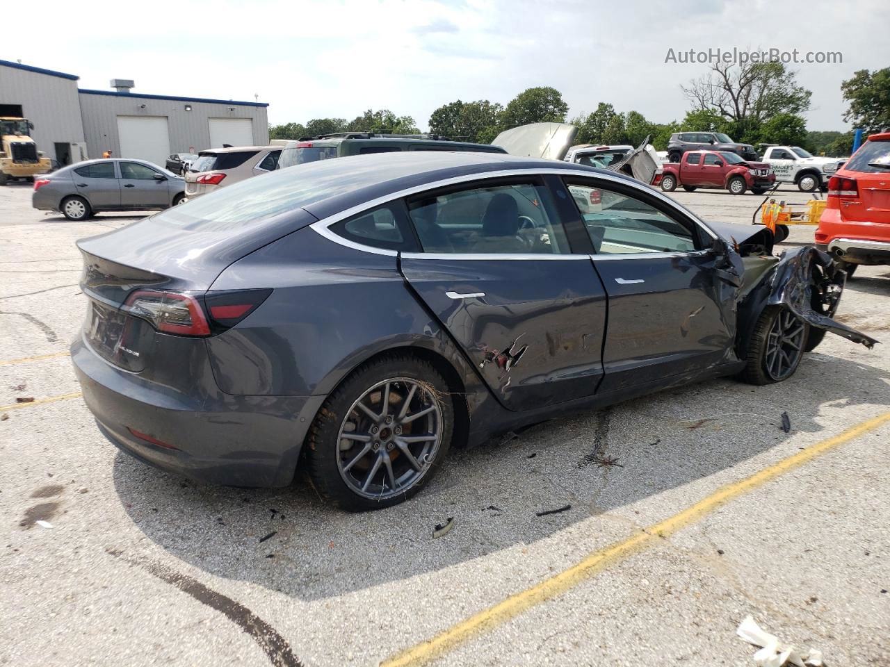 2018 Tesla Model 3  Gray vin: 5YJ3E1EB3JF091055