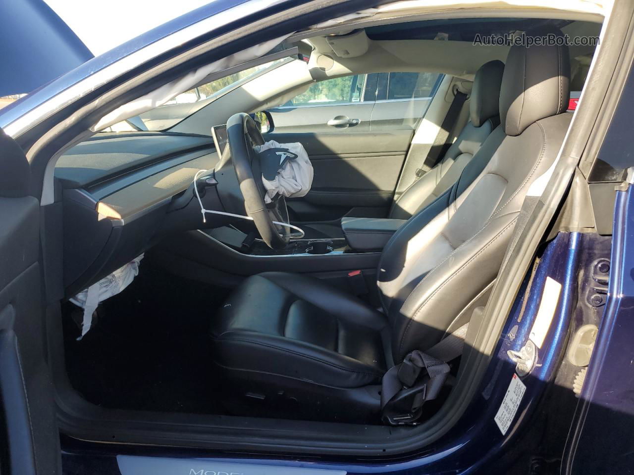 2018 Tesla Model 3  Blue vin: 5YJ3E1EB3JF115368