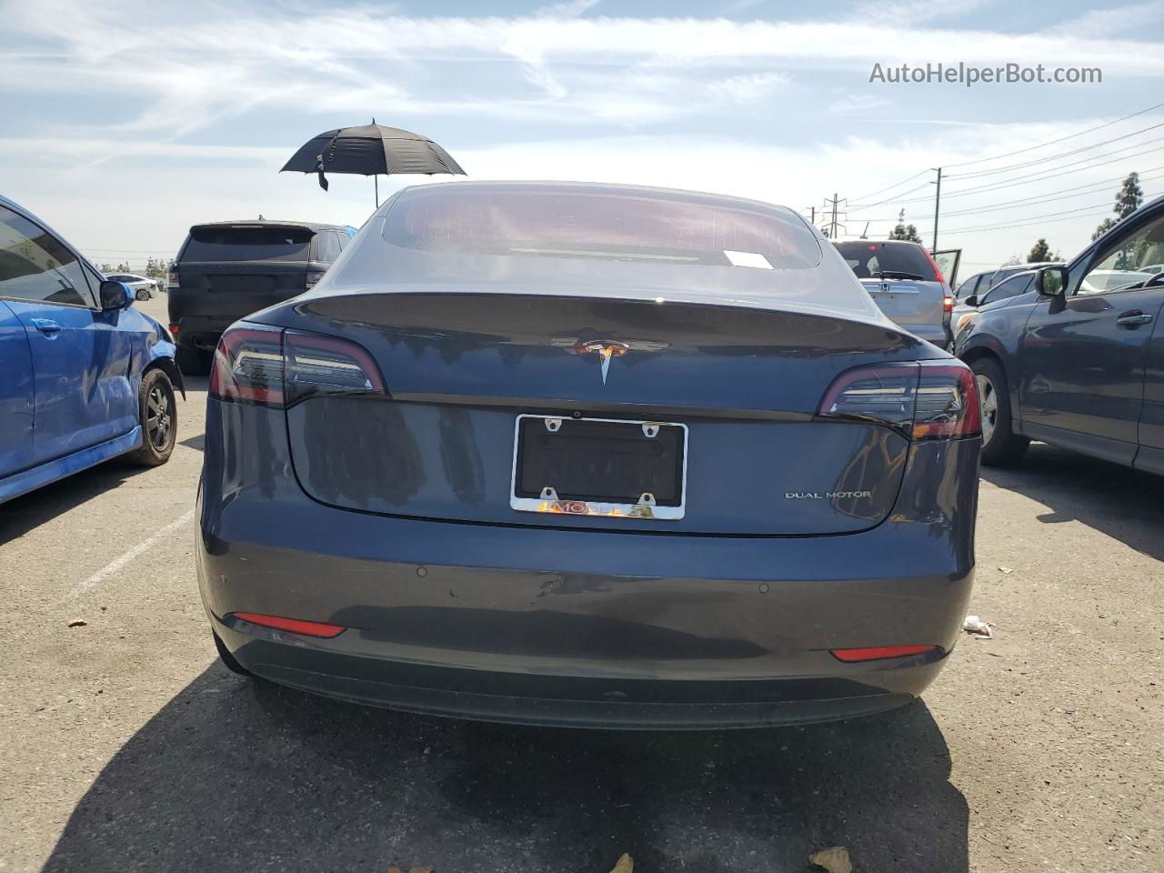 2019 Tesla Model 3  Gray vin: 5YJ3E1EB3KF192372