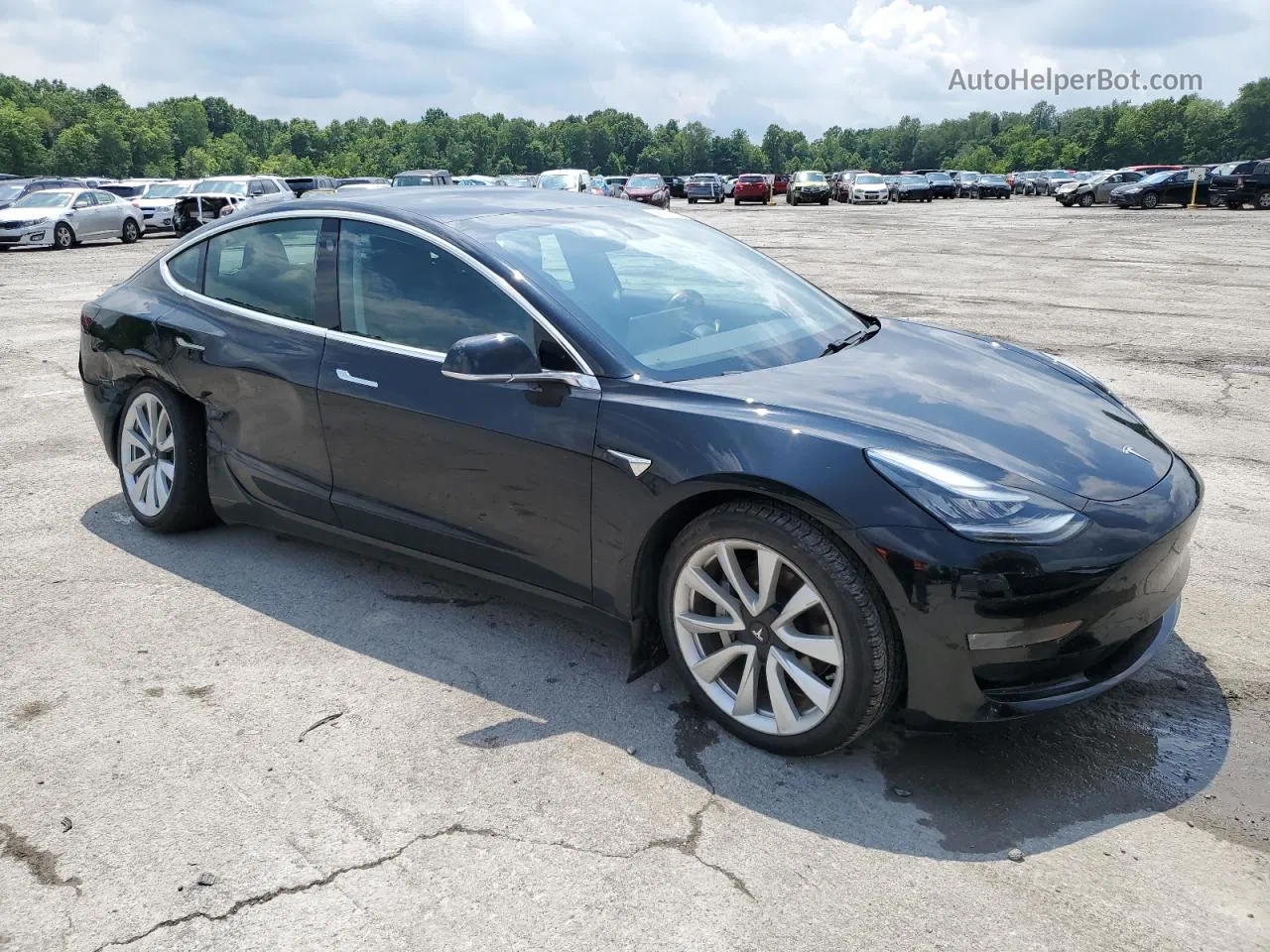 2019 Tesla Model 3  Черный vin: 5YJ3E1EB3KF199810