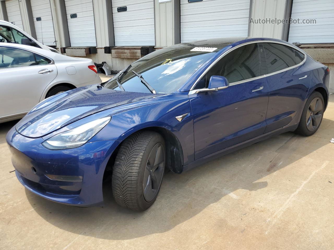 2019 Tesla Model 3  Синий vin: 5YJ3E1EB3KF391048