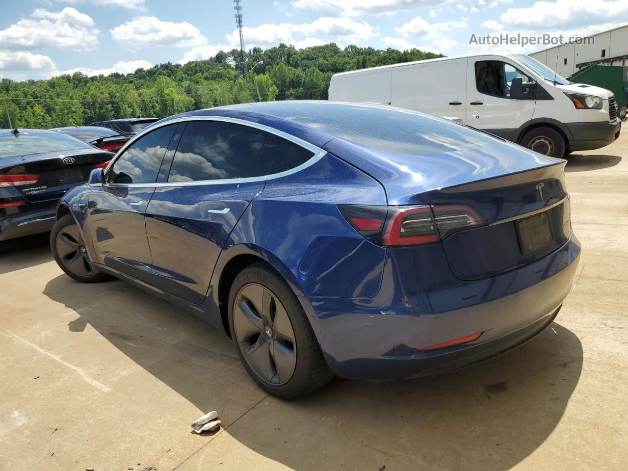 2019 Tesla Model 3  Синий vin: 5YJ3E1EB3KF391048