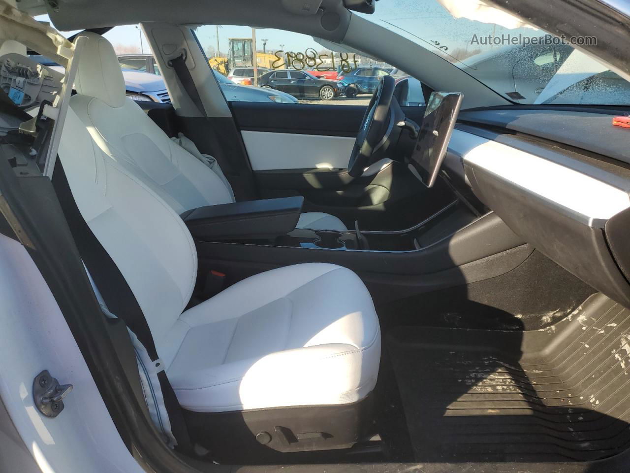 2020 Tesla Model 3  White vin: 5YJ3E1EB3LF622046