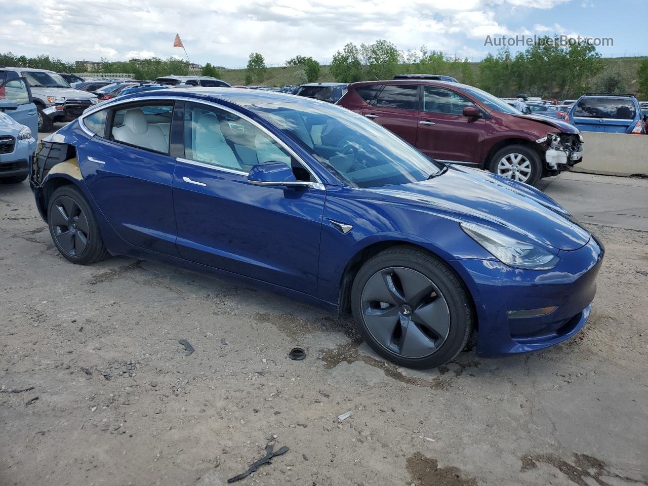 2020 Tesla Model 3  Blue vin: 5YJ3E1EB3LF668461