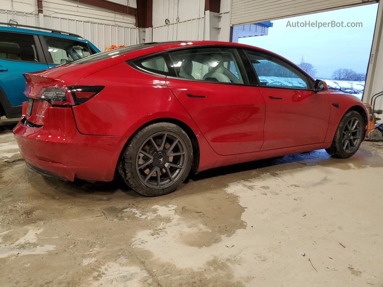 2021 Tesla Model 3  Красный vin: 5YJ3E1EB3MF034228