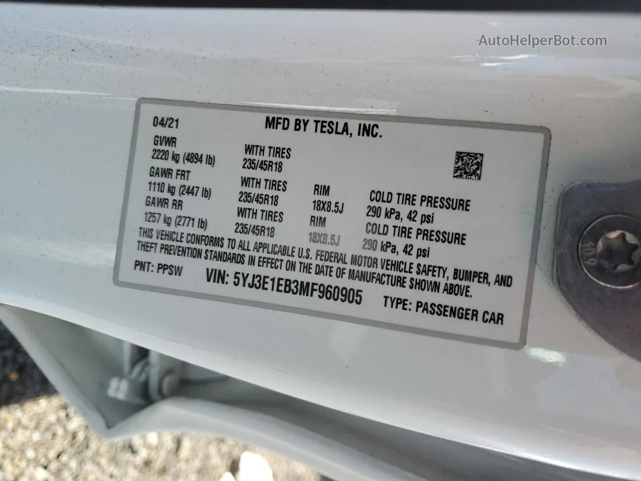 2021 Tesla Model 3  White vin: 5YJ3E1EB3MF960905