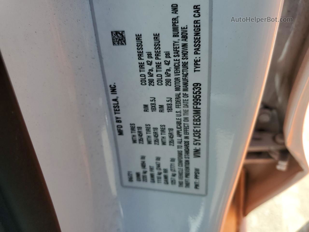 2021 Tesla Model 3  White vin: 5YJ3E1EB3MF995539