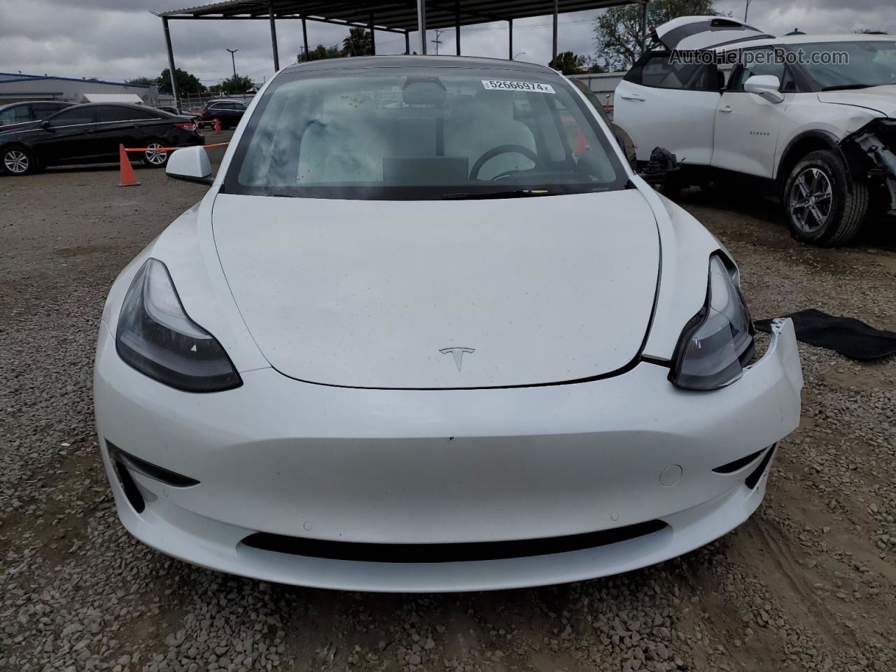 2022 Tesla Model 3  White vin: 5YJ3E1EB3NF138171