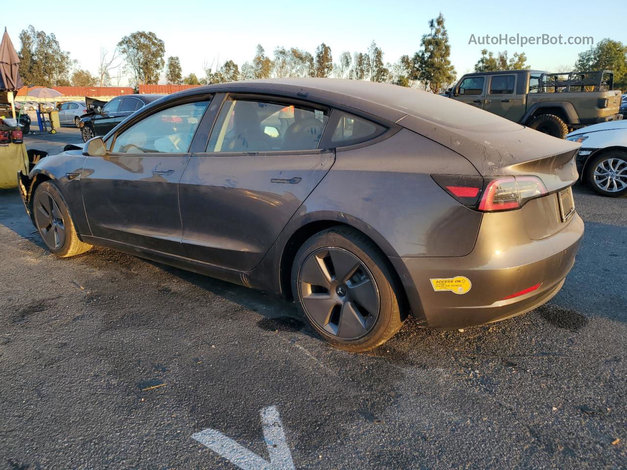 2022 Tesla Model 3  Gray vin: 5YJ3E1EB3NF183420