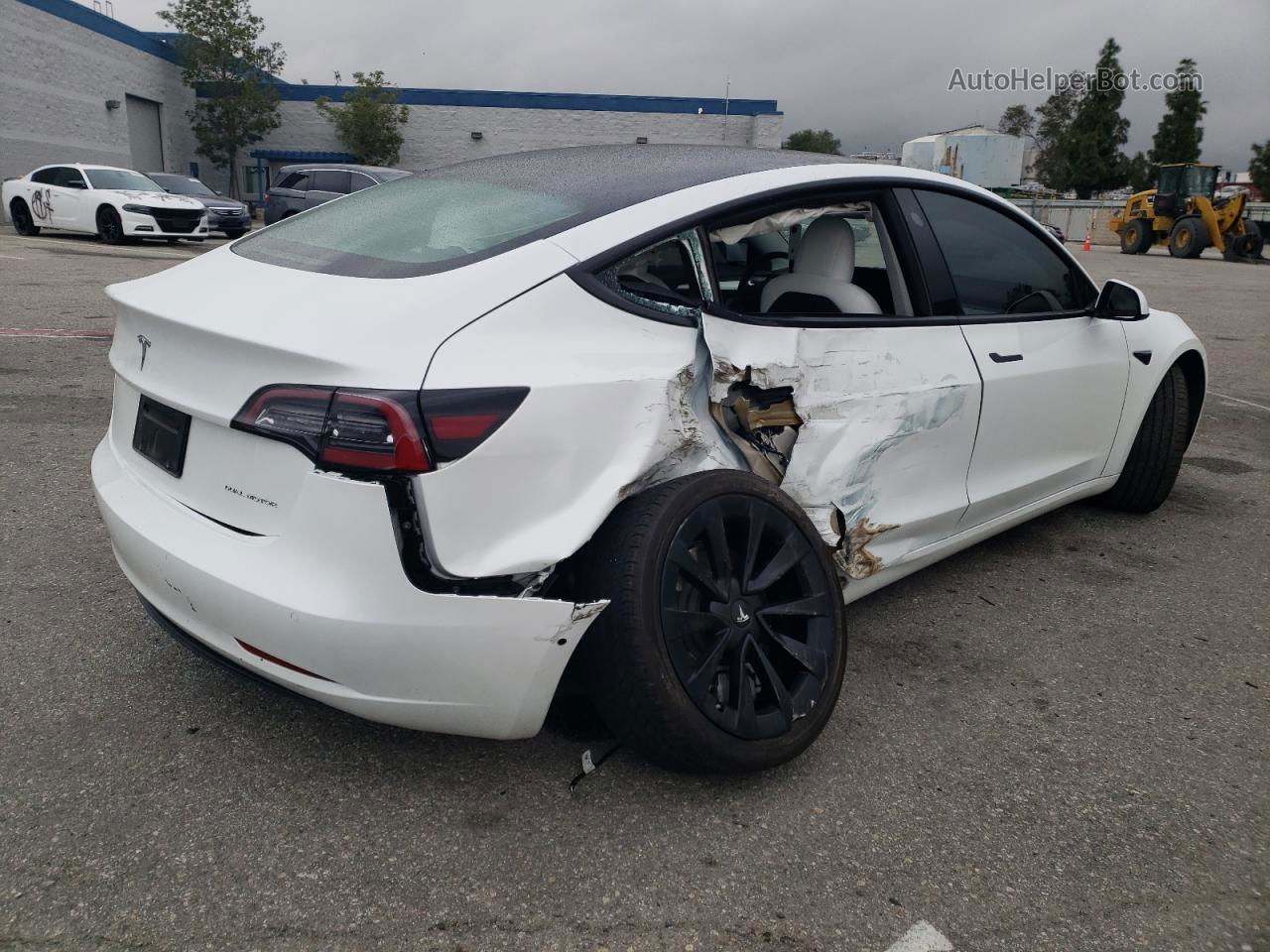 2022 Tesla Model 3  White vin: 5YJ3E1EB3NF360323