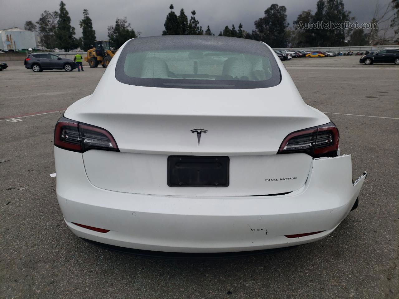 2022 Tesla Model 3  White vin: 5YJ3E1EB3NF360323