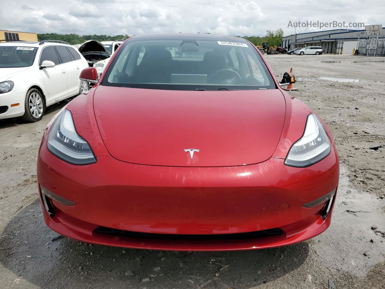 2018 Tesla Model 3  Red vin: 5YJ3E1EB4JF054502