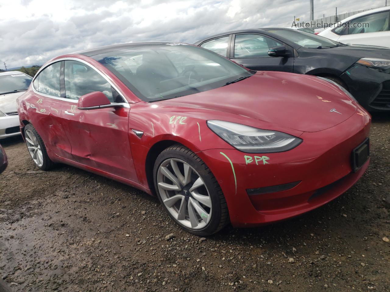 2018 Tesla Model 3  Красный vin: 5YJ3E1EB4JF087838