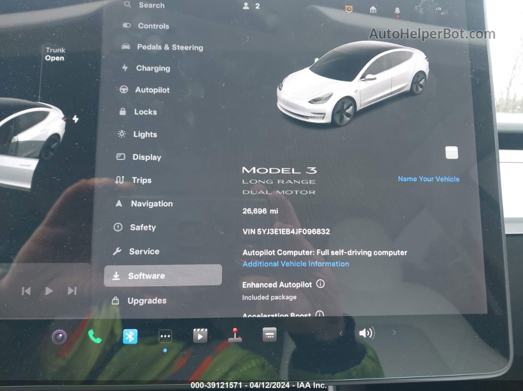 2018 Tesla Model 3 Long Range/performance Белый vin: 5YJ3E1EB4JF096832