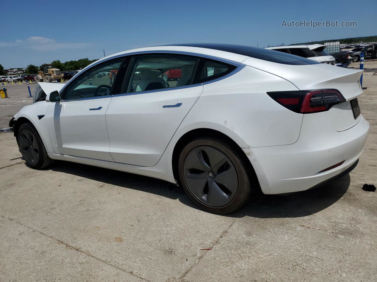 2019 Tesla Model 3  White vin: 5YJ3E1EB4KF450463