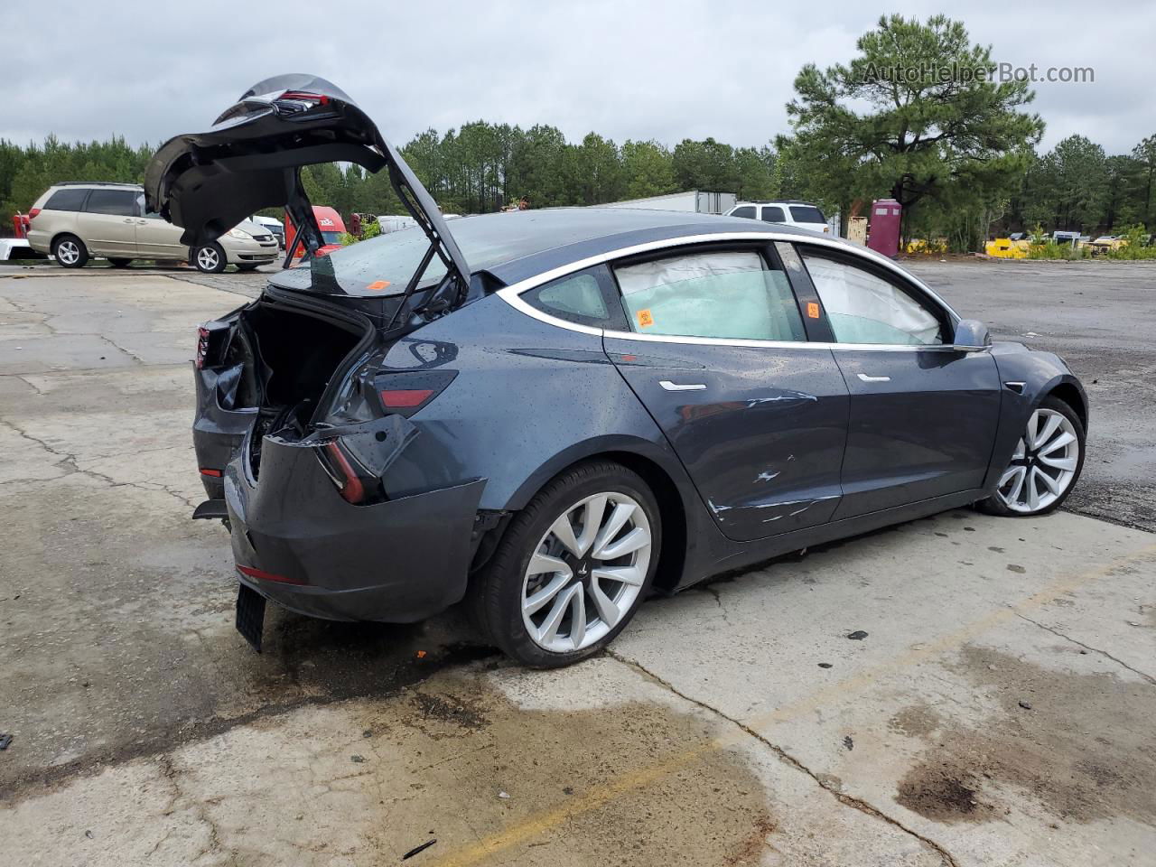 2020 Tesla Model 3  Gray vin: 5YJ3E1EB4LF668839