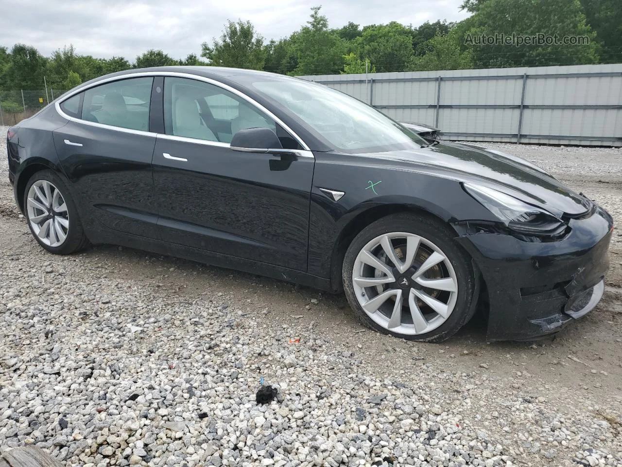 2020 Tesla Model 3  Черный vin: 5YJ3E1EB4LF742244