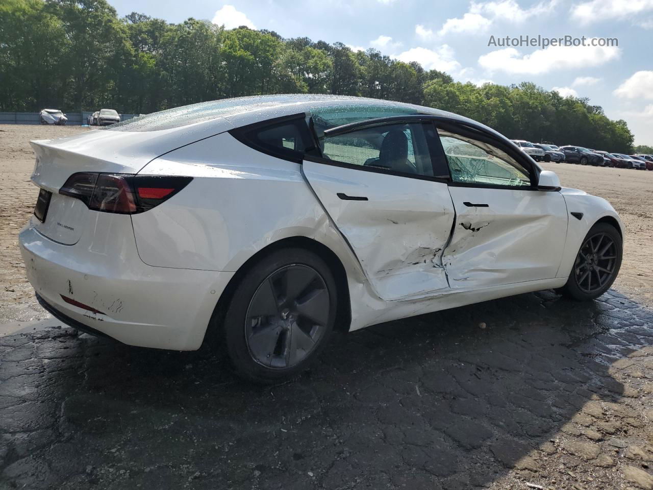 2021 Tesla Model 3  White vin: 5YJ3E1EB4MF859050