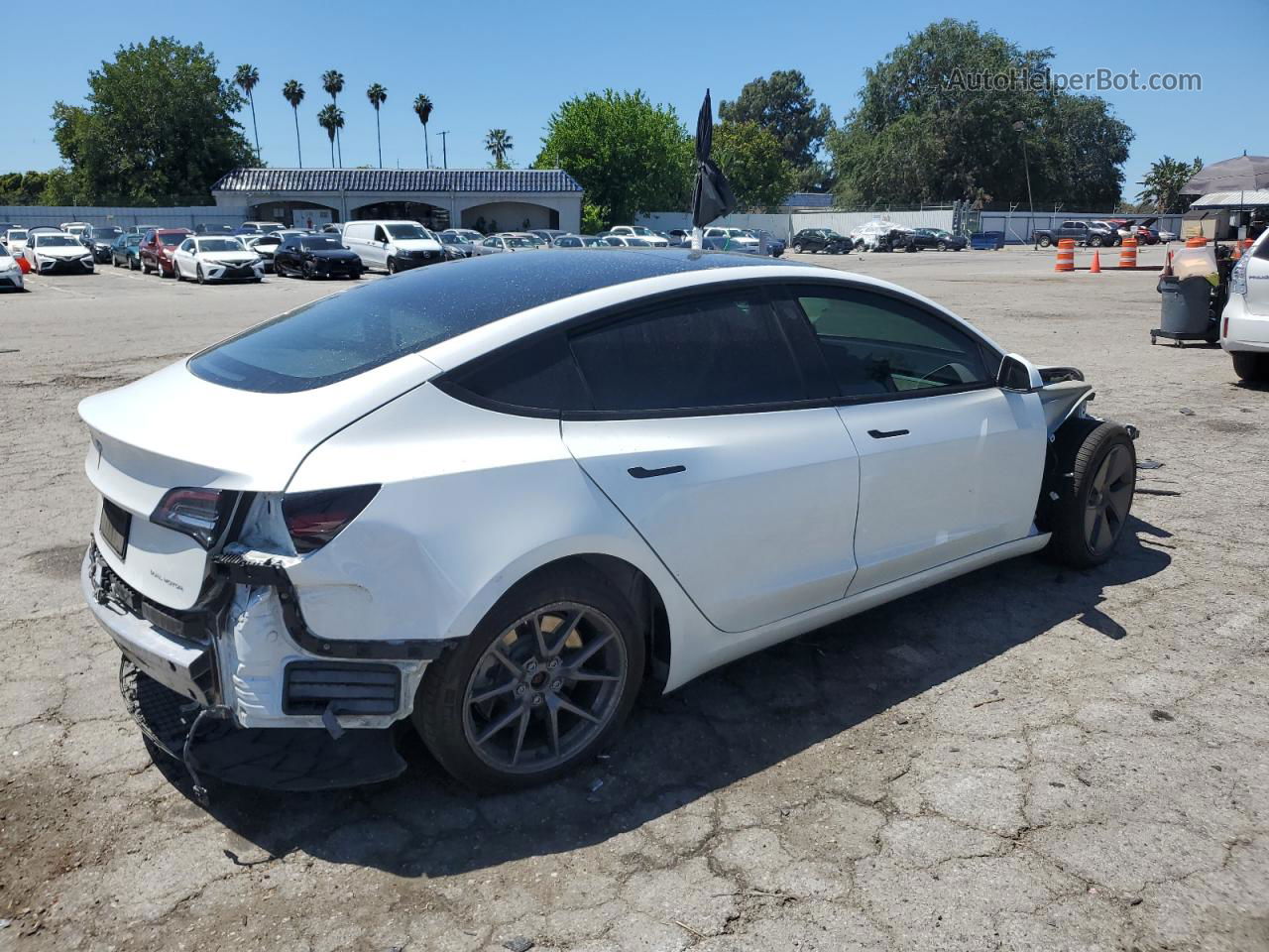 2021 Tesla Model 3  White vin: 5YJ3E1EB4MF939903