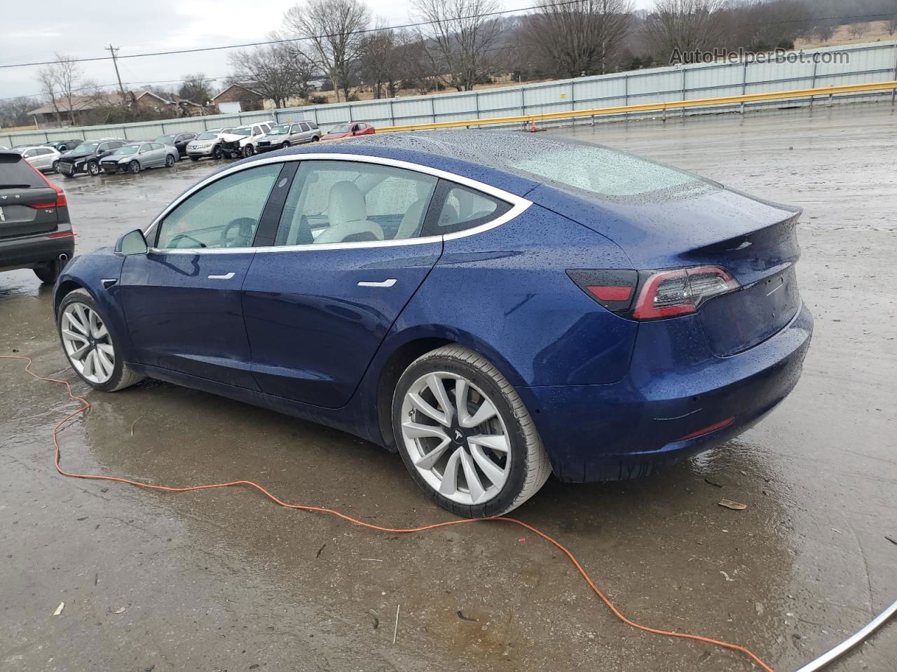 2018 Tesla Model 3  Синий vin: 5YJ3E1EB5JF101052