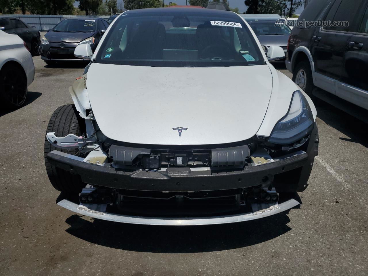 2019 Tesla Model 3  White vin: 5YJ3E1EB5KF191479