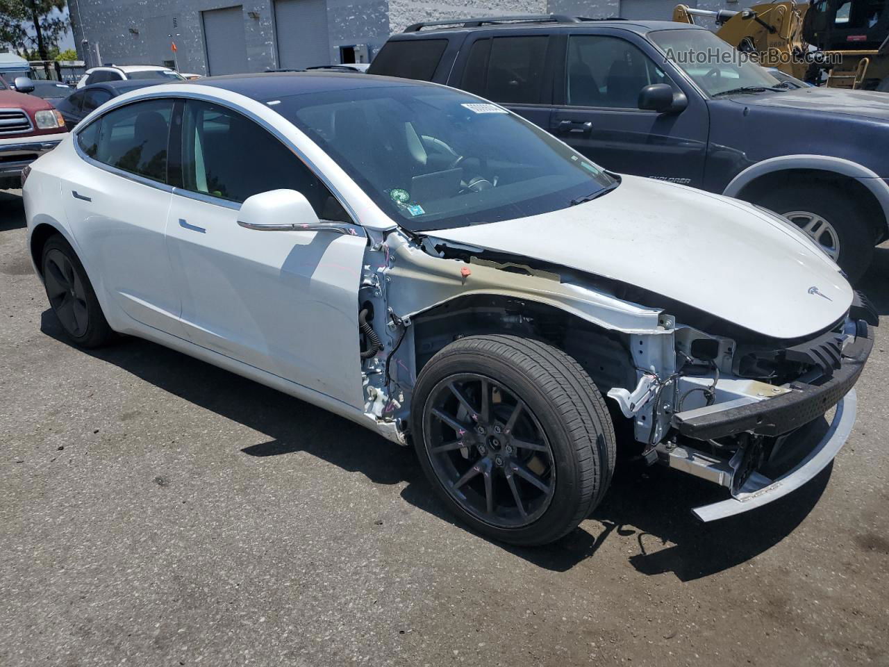 2019 Tesla Model 3  White vin: 5YJ3E1EB5KF191479