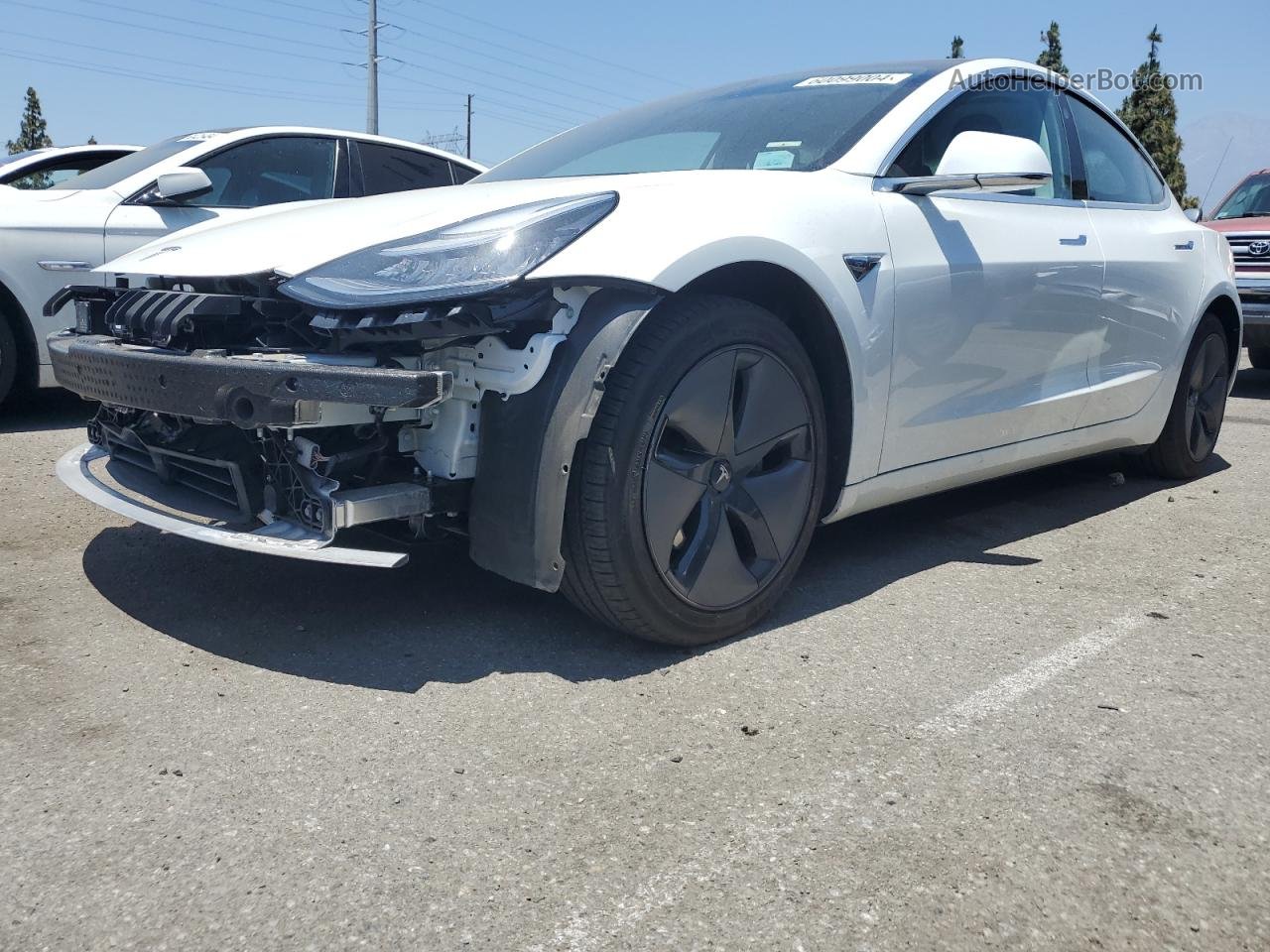 2019 Tesla Model 3  White vin: 5YJ3E1EB5KF191479